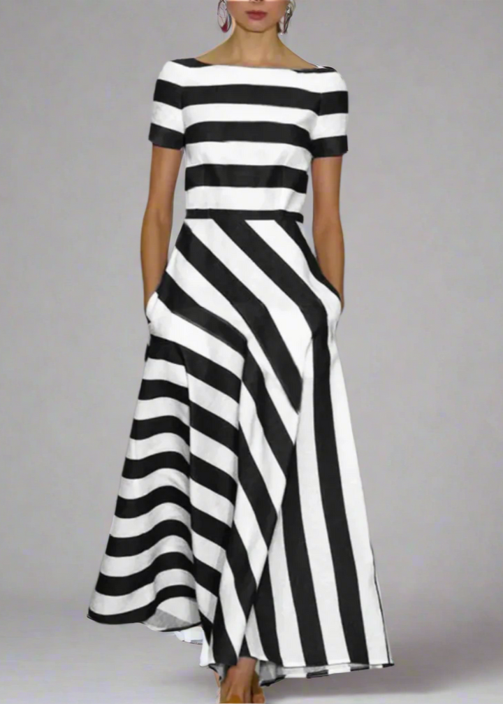 Winnie Classic Style Womens Dress